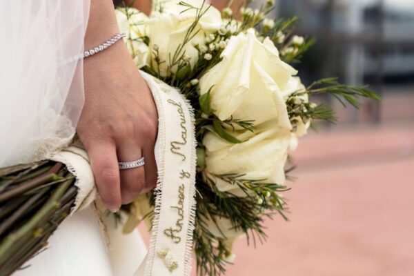 Boda marinera en Castellón: una celebración real llena de emoción y fiesta.
